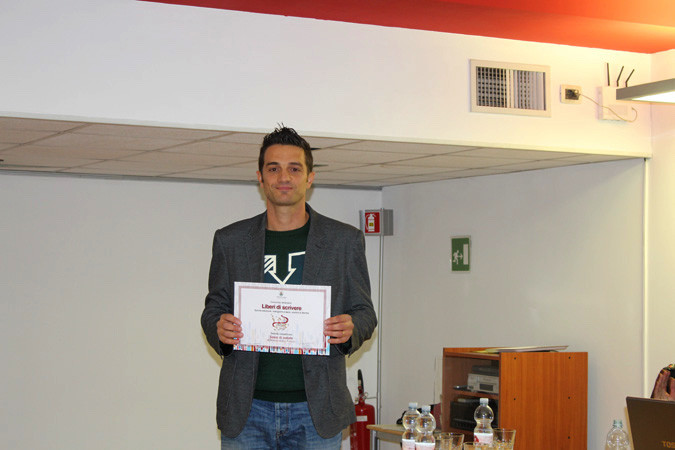 LIBERI DI SCRIVERE MASSIMILIANO FINORIO: IL MAESTRO CON LA PASSIONE DEL TEATRO,CHE HA VINTO IL PREMIO DELLA GIURIA POPOLARE