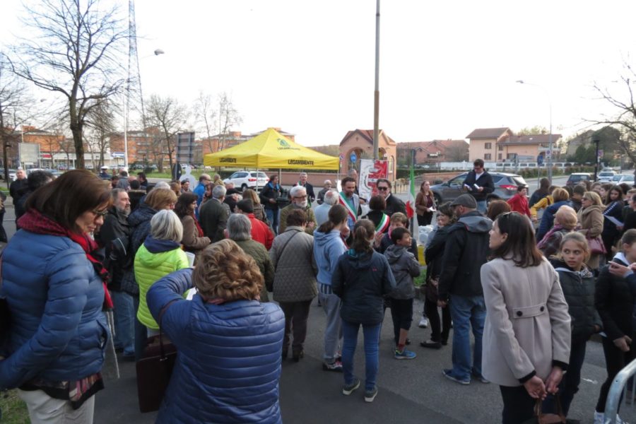 Bussero il presidio in Viale Europa Bussero Antimafia