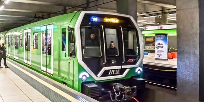 metro m2 atm verde