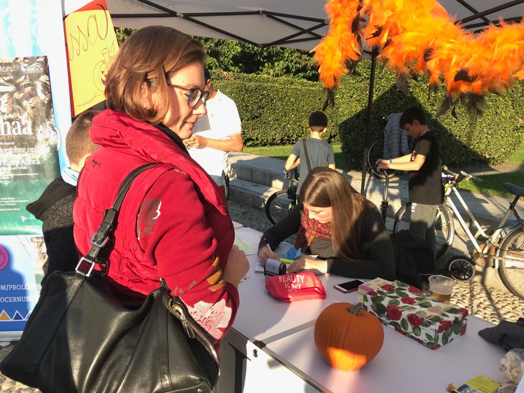 Taglio della zucca - Pro Loco Cernusco