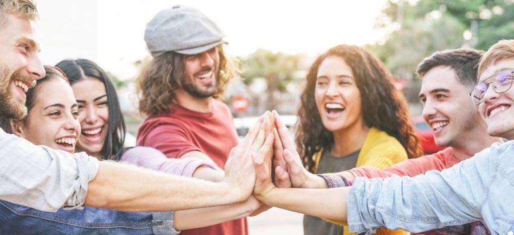 giovani unione feclicità solidarietà