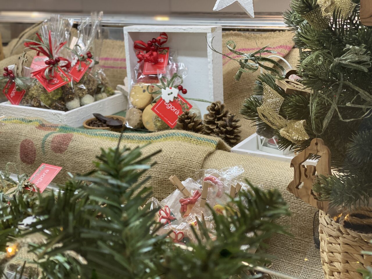 Agorà - gelateria Pessano con Bornago