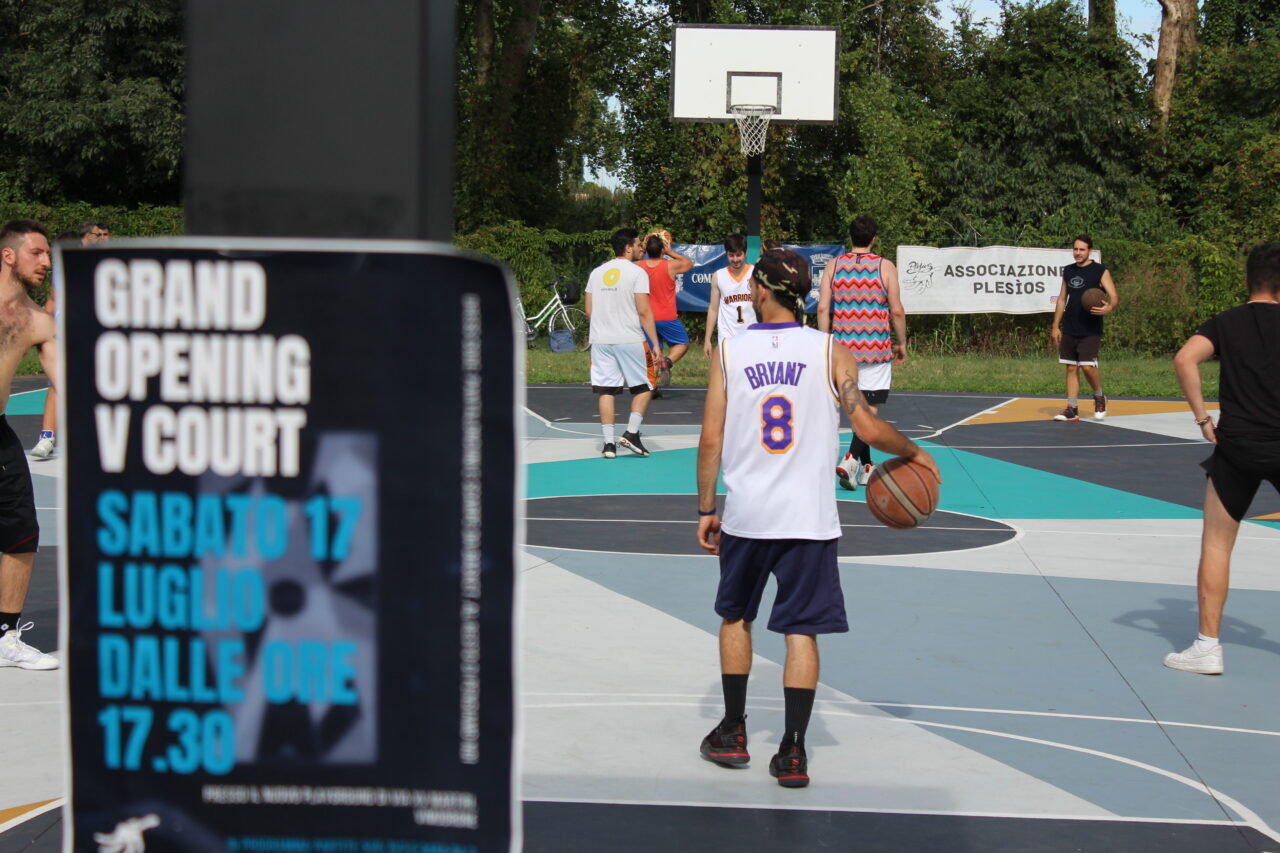 L'inaugurazione del nuovo campetto a Vimodrone