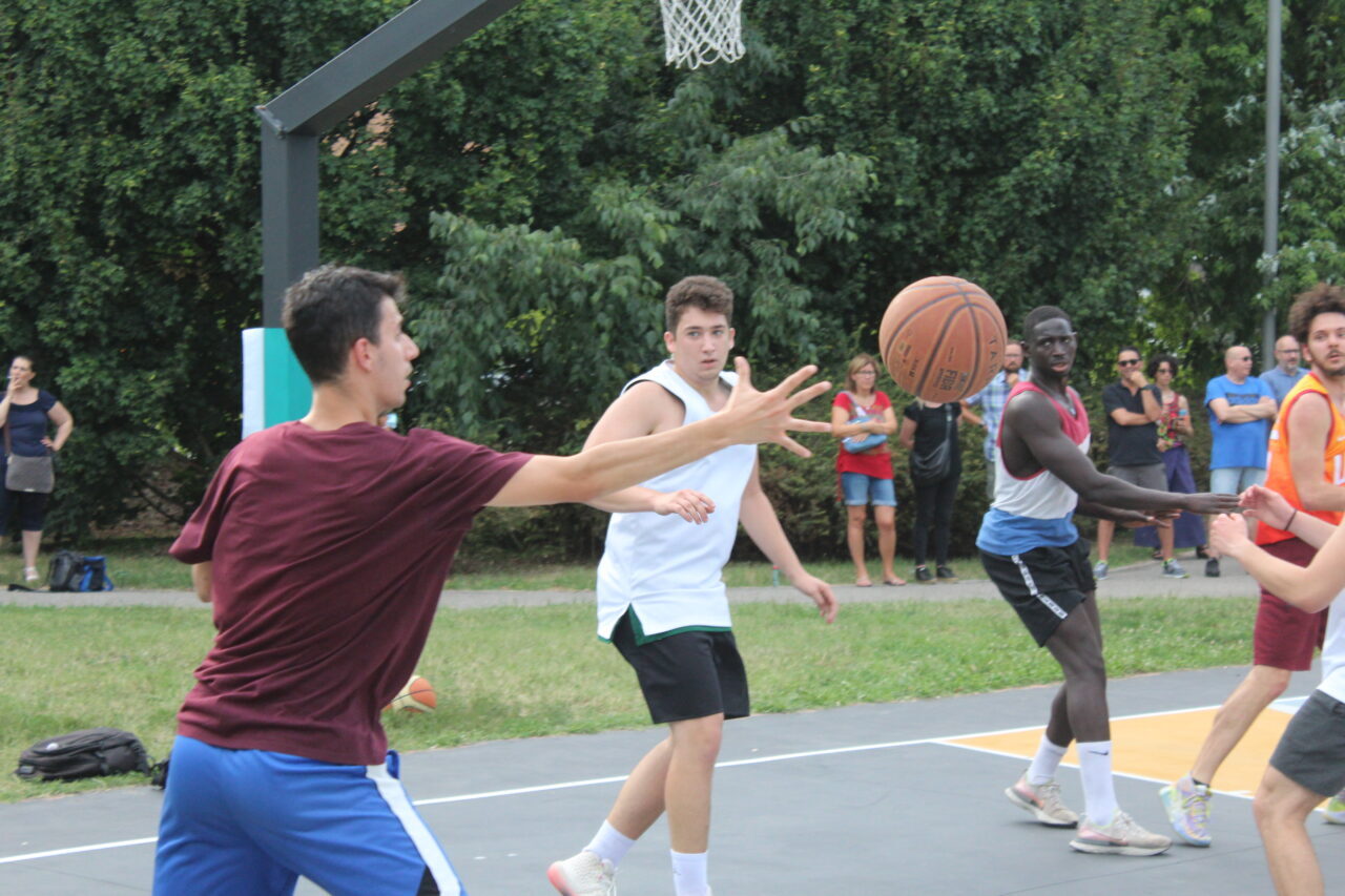 L'inaugurazione del nuovo campetto a Vimodrone