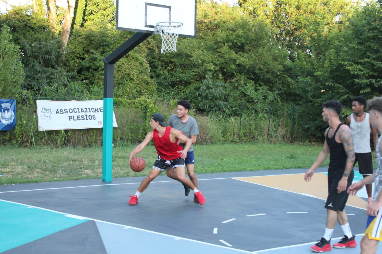 L'inaugurazione del nuovo campetto a Vimodrone