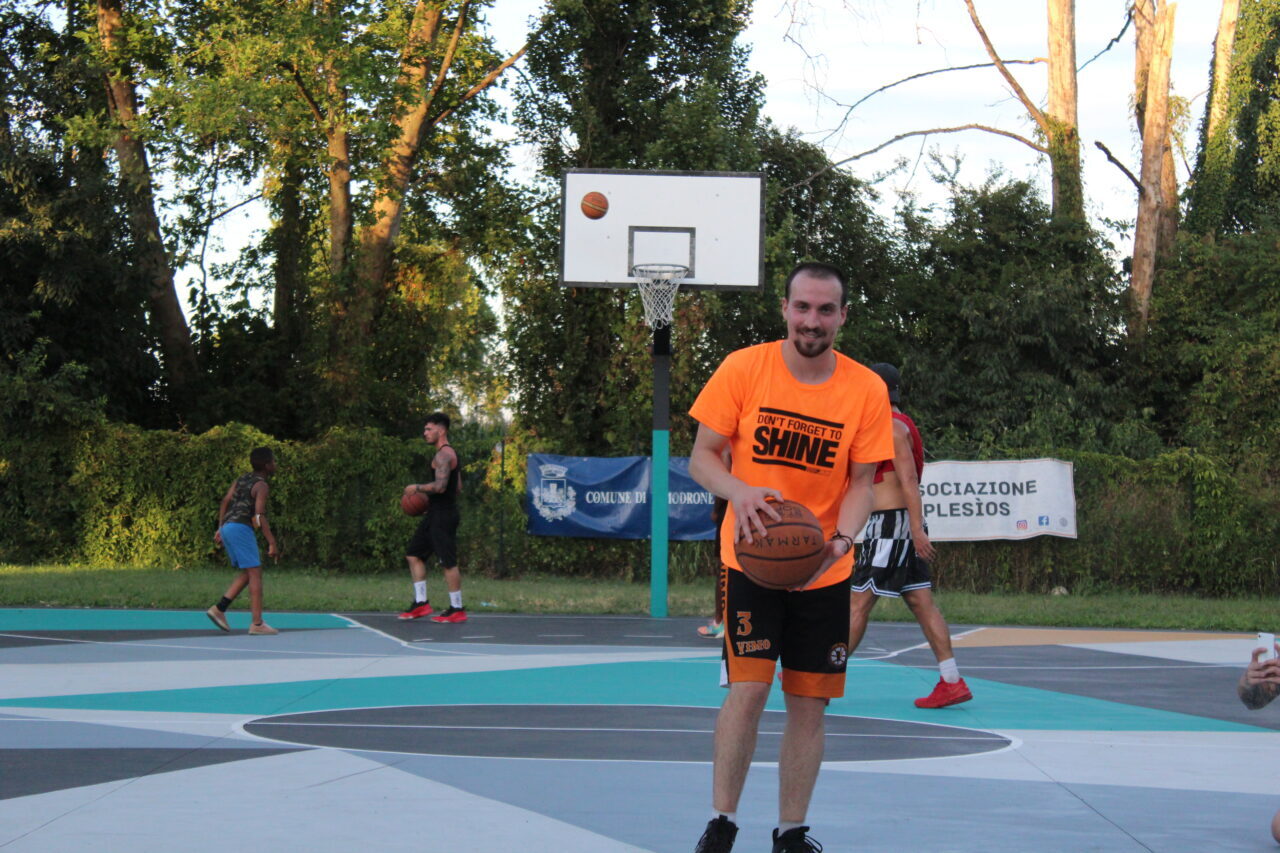 L'inaugurazione del nuovo campetto a Vimodrone