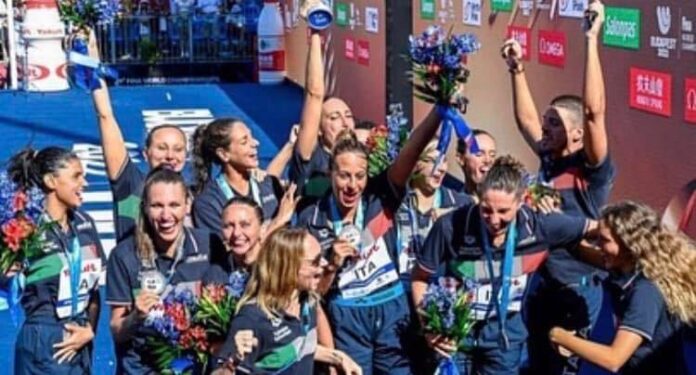 nazionale gemma galli nuoto sincronizzato Nazionale nuoto sincronizzato a Budapest.