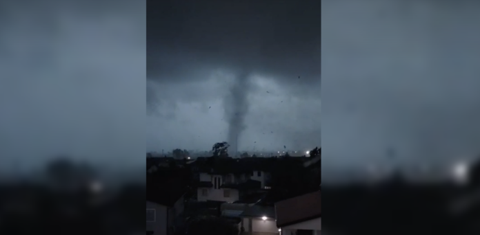 Tromba d’aria Tromba d’aria