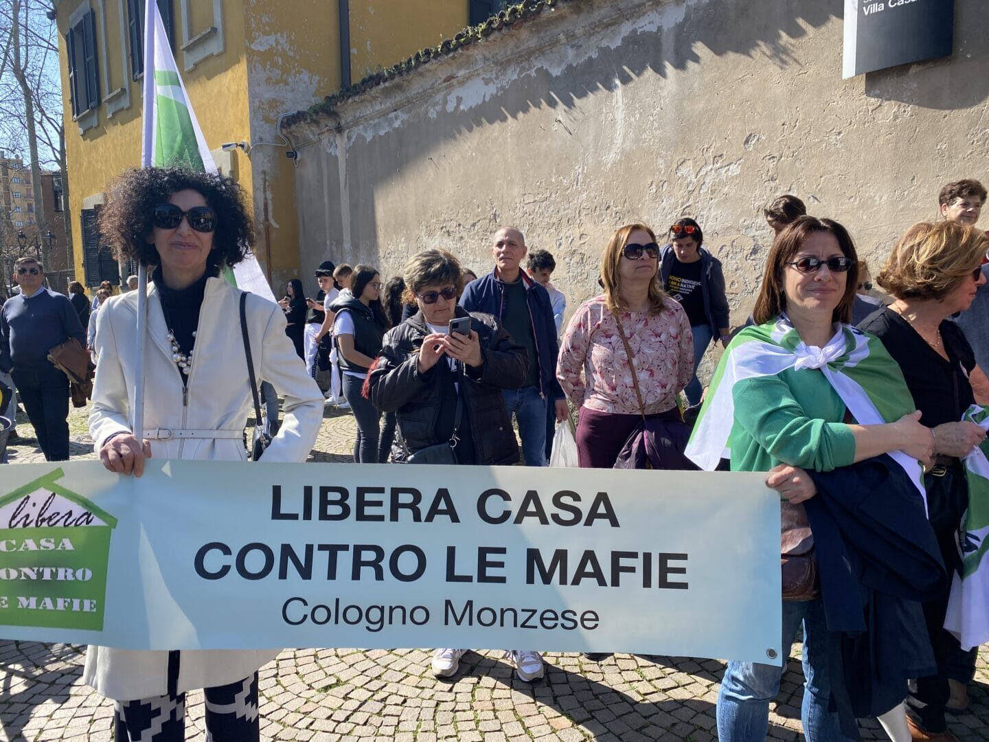 No alla mafia martesana